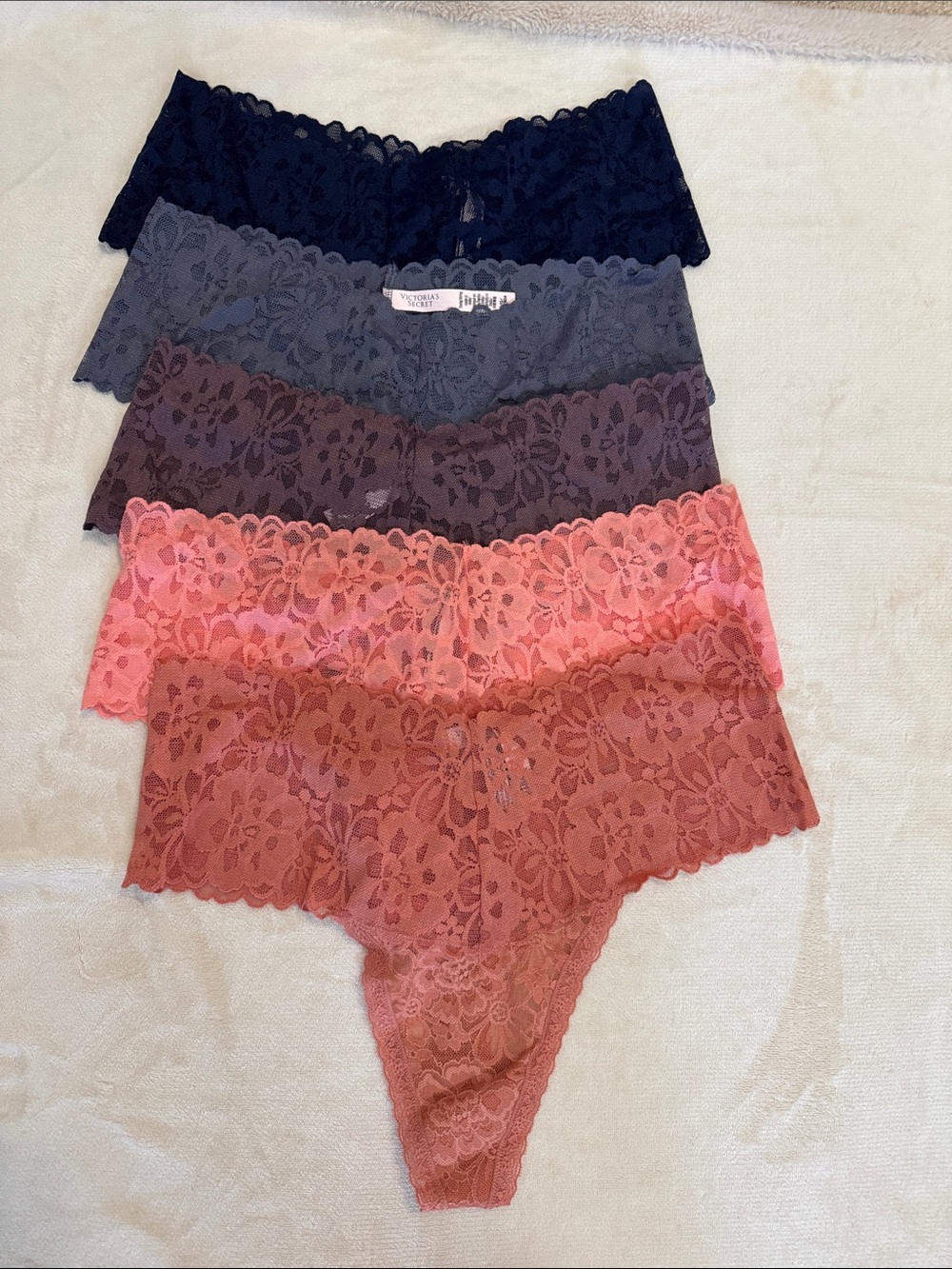 Victoria SecretLace Thong Bundle